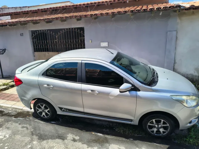 Ford KA+ Sedan 1.0 Tivct Flex 4P 2015