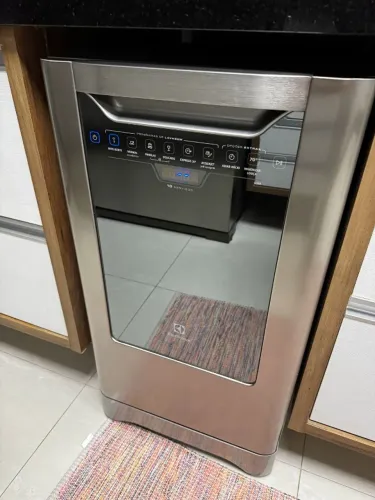 Lava-Louças Electrolux LI10X 10 Serviços com Painel Blue Touch - Inox - 110V