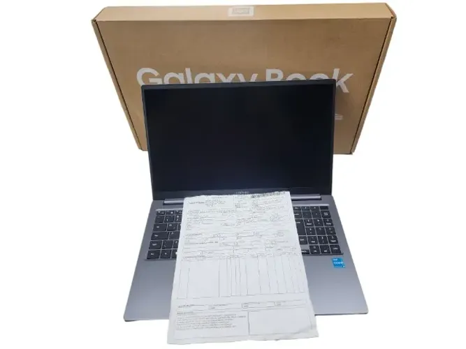 Notebook Samsung Core i3 13a ger., 8Gb memória, SSD 256Gb NVMe Seminono na caixa com NF!