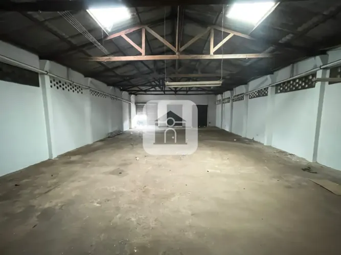 Barracão comercial para locação no bairro Presidente Roosevelt