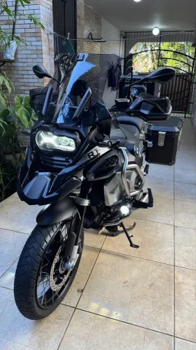 BMW R 1250 GS Adventure Premium Triple Black 2021 Impecável