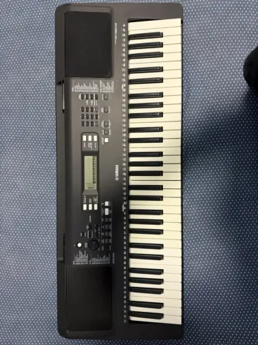 Teclado YAMAHA PSR E363