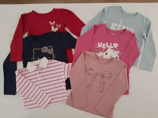 Lote de roupas para menina - 4 a 5 anos