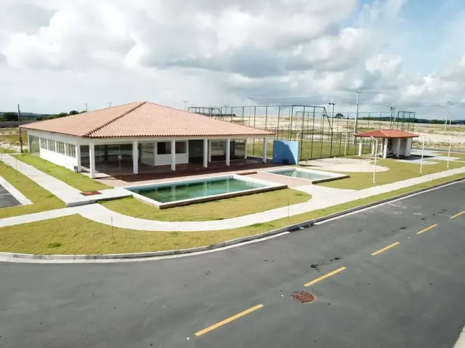 Lote a venda em Camacari Condomínio Parque Arvoredo