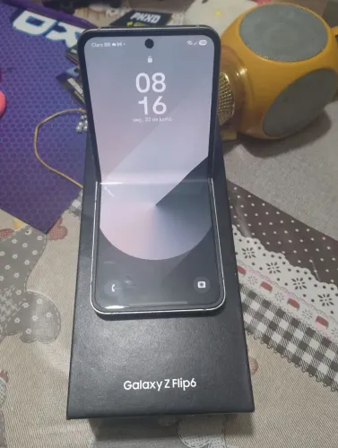 Galaxy z Flip 6 caixa e nota 
