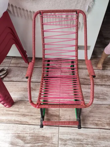 Cadeira de balanço infantil 