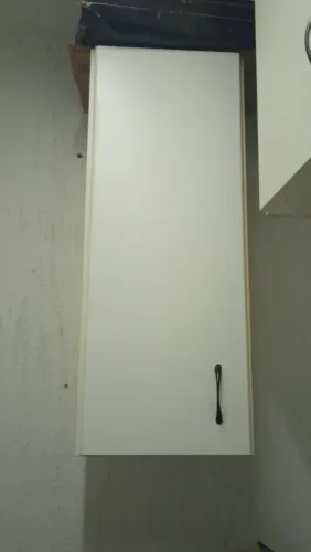 Armário 35 cm X 90 cm NOVO com prateleiras