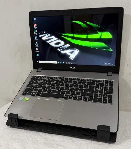 Notebook Gamer Acer i7 da 7 Geração com 8GB DDr4 e SSD 240GB, Nvidia 940MX de 4GB Dedicada