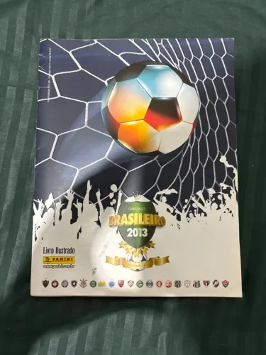 ? ÁLBUM PANINI CAMPEONATO BRASILEIRO 2013 - COMPLETO