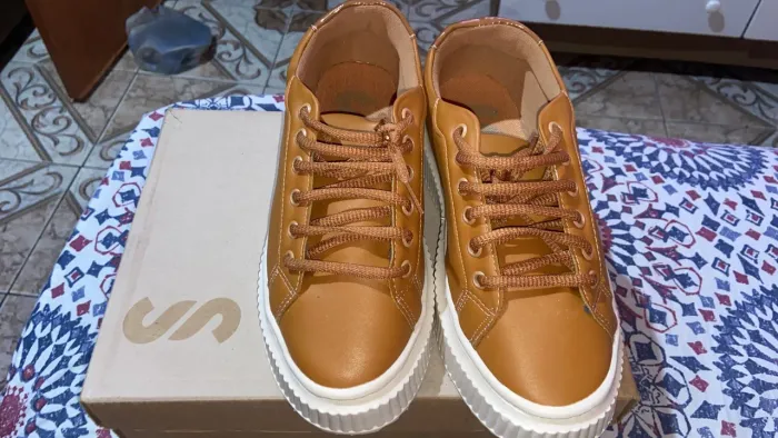 Vendo lindo tenis marca