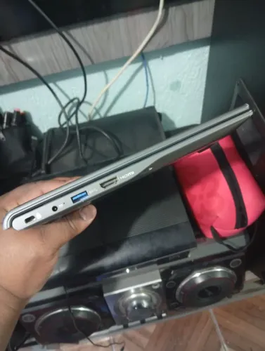 Notebook positivo semi novo