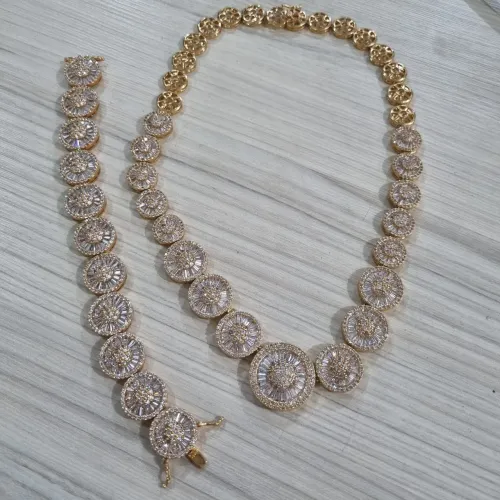Colar e pulseira pizza cravejado em zirconias