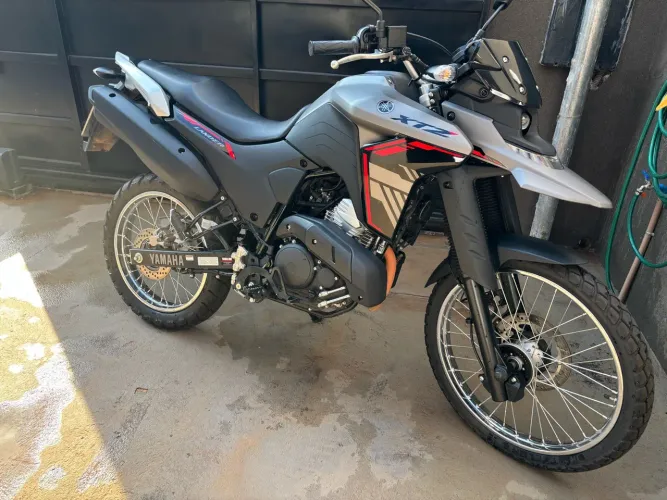Lander 250 Connect