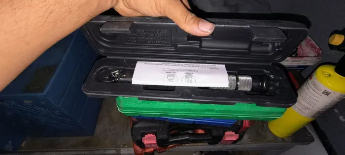 Vendo jogo de ferramentas