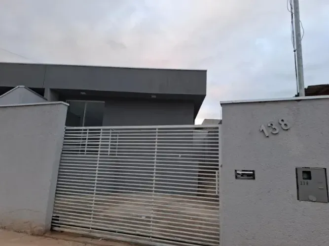CASA PARA ALUGAR - SÃO GONÇALO DO RIO ABAIXO/MG