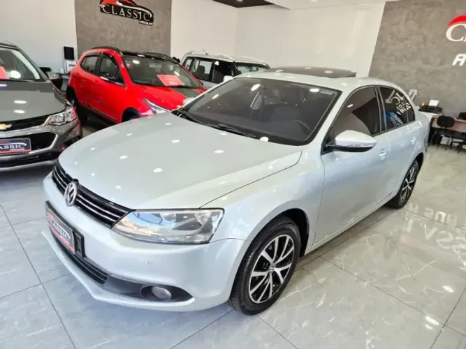 Volkswagen Jetta Comfortline 2.0 T.flex 8V 4P Tipt. 2013