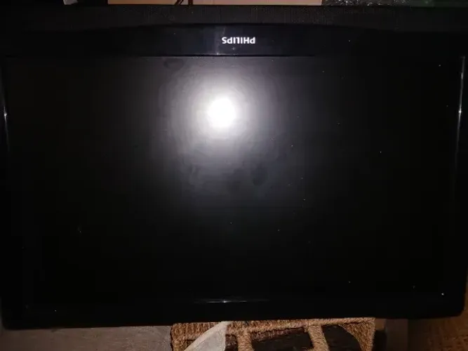 Tv Philips 23' Sem controle