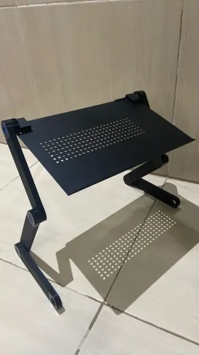 Suporte articulado para Notebook