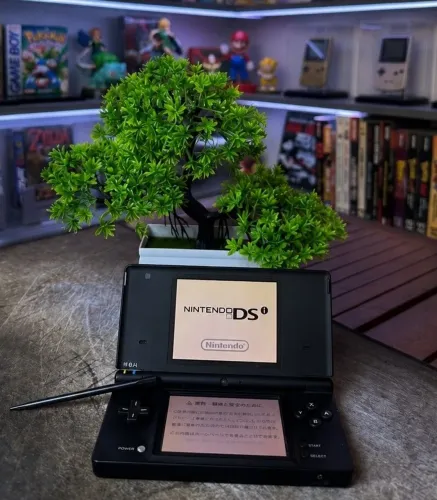 Nintendo DSi Japonês
