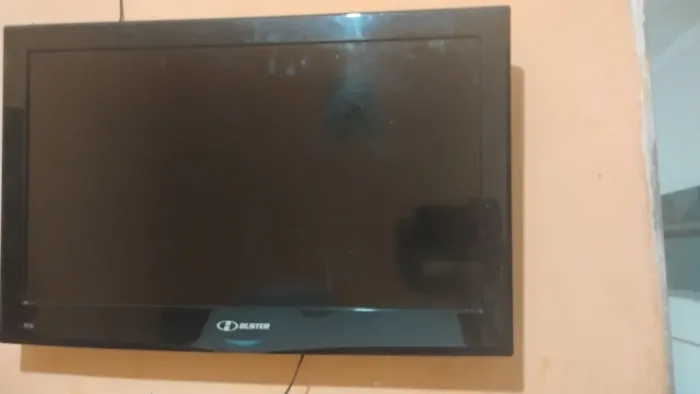 TV Buster 32 polegadas 