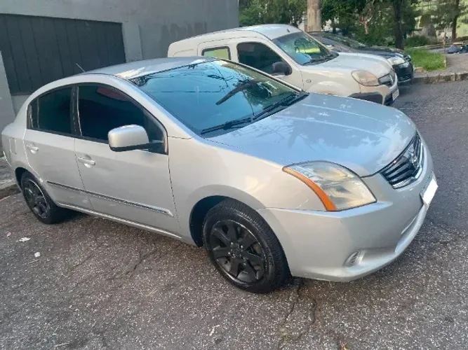 Nissan Sentra 2.0/ 2.0 Flex Fuel 16V Mec. 2012