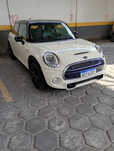 Mini Cooper S 2.0 Turbo 16V 5P Aut. 2017