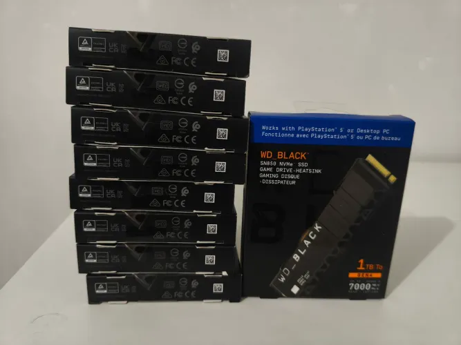 (Novo Lacrado) SSD MVME 1TB WD Black SN850 Dissipador Heatsink PS5 e PC