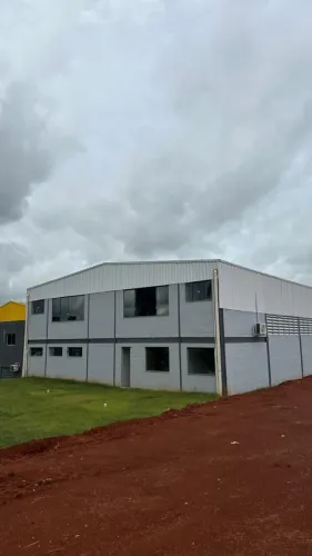 GALPÃO COMERCIAL NOVO NO COND. INDUSTRAL VALLE DOS IGARAPÉS EM MG