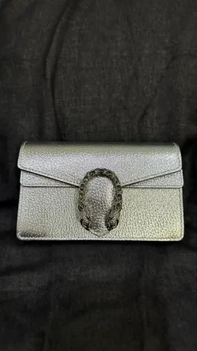 Bolsa festa prateada Gucci