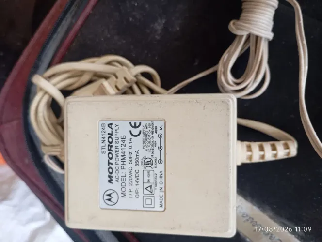 Fonte de 14 volts Motorola