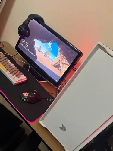 PC GAMER 