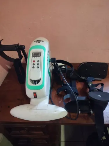 Mini Bicicleta Ergométrica Bell Pro Digital para Fisioterapia e Exercícios