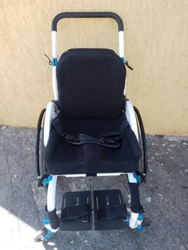 Cadeira de rodas jumper infantil de 6anos até 10 anos