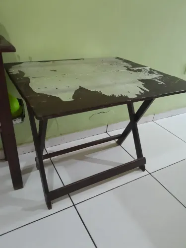 Mesa de Madeira Dobrável