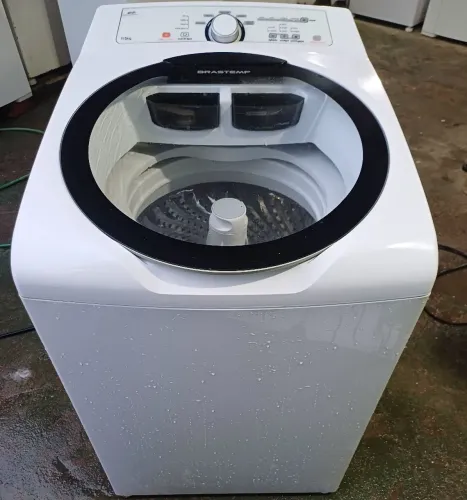 Máquina de lavar roupas Brastemp 12kg