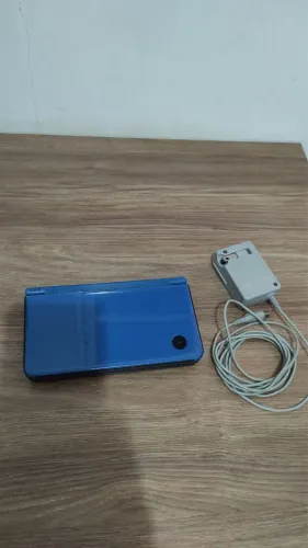 NINTENDO DSI XL