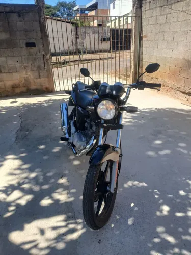 Moto de garagem