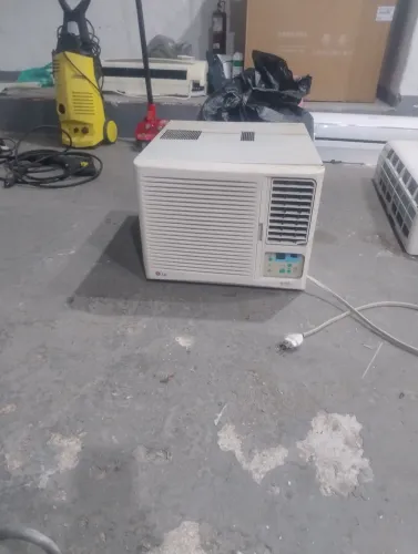 COMPRO AR CONDICIONADO MESMO XOM DEFEITO! 