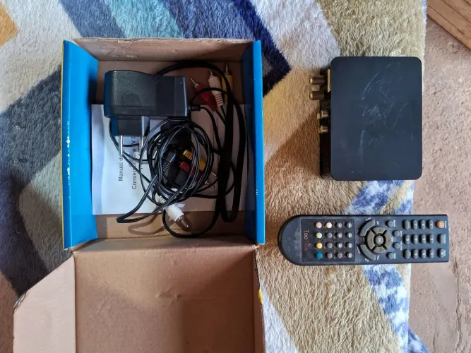 Vendo conversor digital. Valor 50 reais.