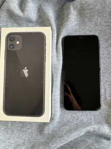 iPhone 11