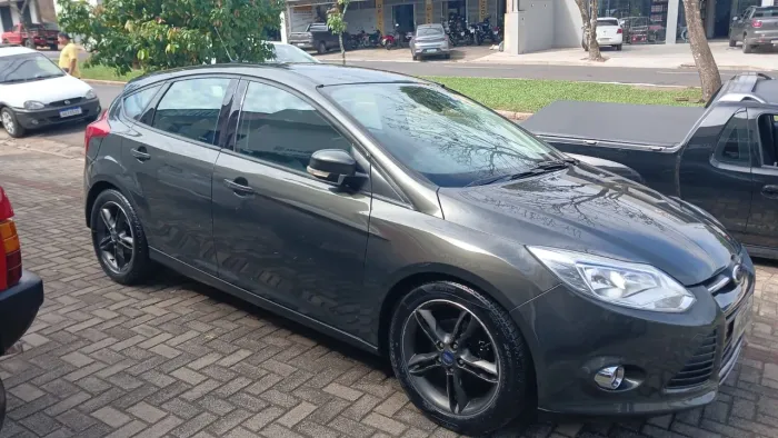 Ford Focus 2.0 16v/se/se Plus Flex 5P Aut. 2014