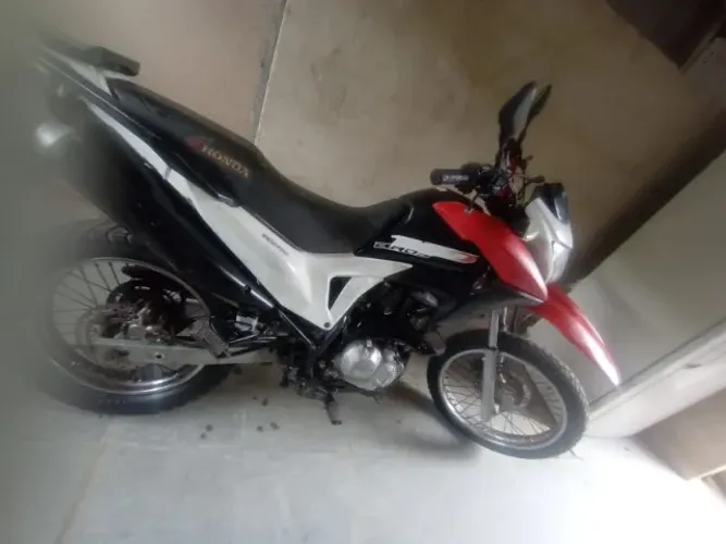 Vendo Honda Bros 160 2015