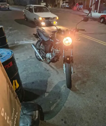 Vendo ou troco por carro YBR 125