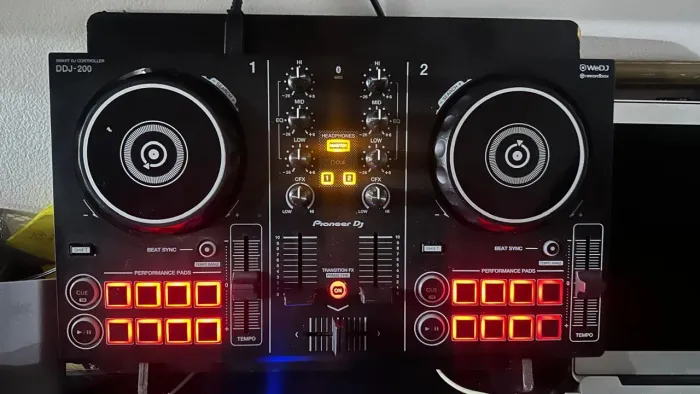 Controladora DDJ200 Pioner
