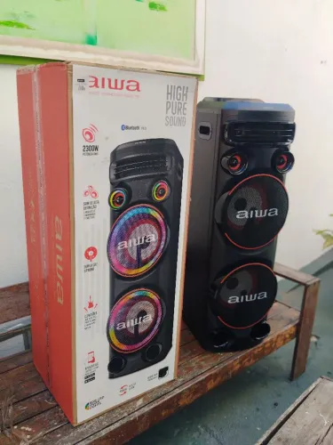 Torre de som Aiwa 2300 w