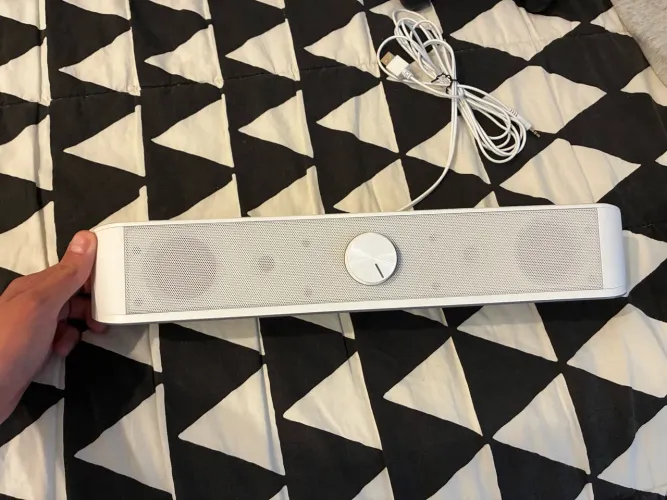 caixa de som soundbar redragon branca com rgb
