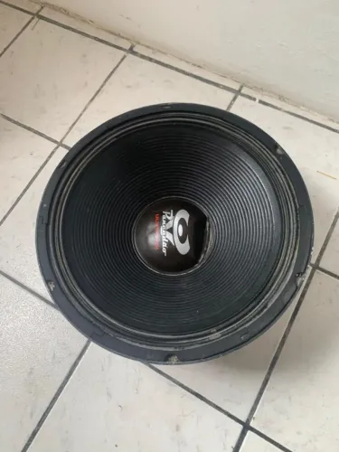 Grave de 18 polegadas pancadão