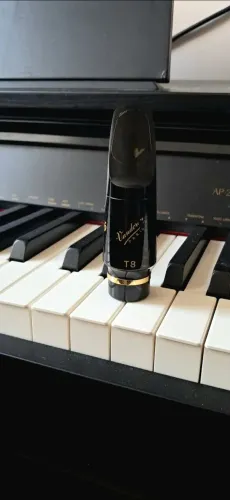 Boquilha Sax Tenor Vandoren V16 T8