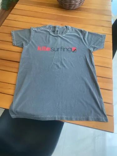 Roupa masculina da loja DAY OFF