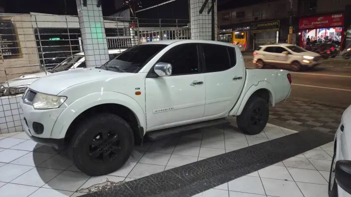 Mitsubishi L200 Triton GLX 3.2 CD TB Int.diesel MEC 2018